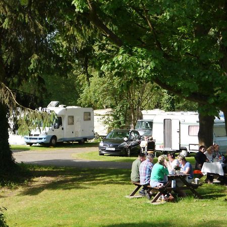Ferienwohnungen Am Campingplatz Trendelburg Екстериор снимка