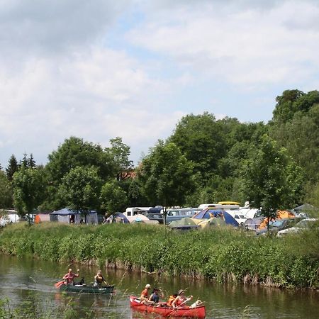 Ferienwohnungen Am Campingplatz Trendelburg Екстериор снимка