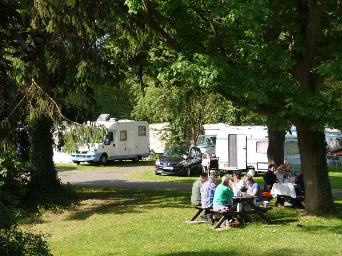 Ferienwohnungen Am Campingplatz Trendelburg Екстериор снимка