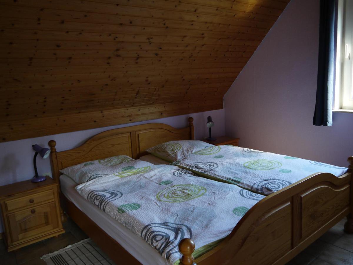 Ferienwohnungen Am Campingplatz Trendelburg Екстериор снимка