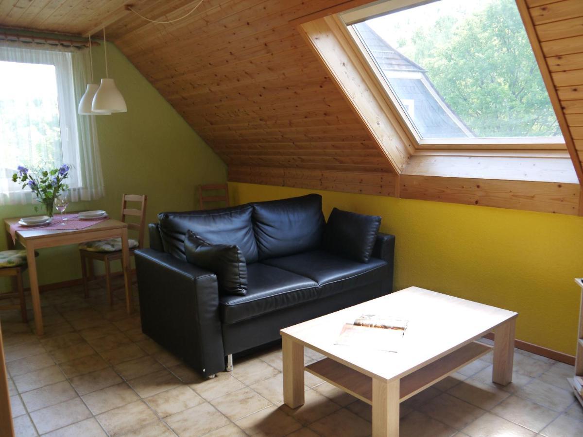 Ferienwohnungen Am Campingplatz Trendelburg Екстериор снимка